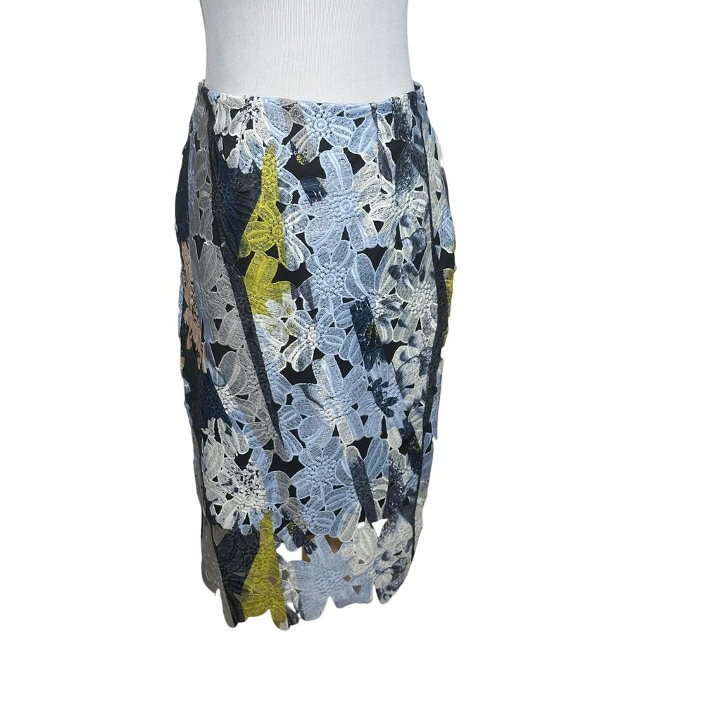Bar III pencil skirt floral lace overlay and a scalloped hem Sz M NWT